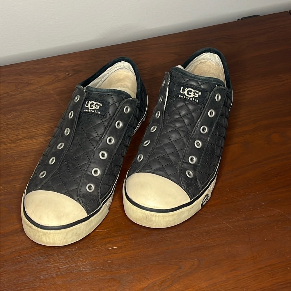 2000s UGG Black Quilted Sneakers
